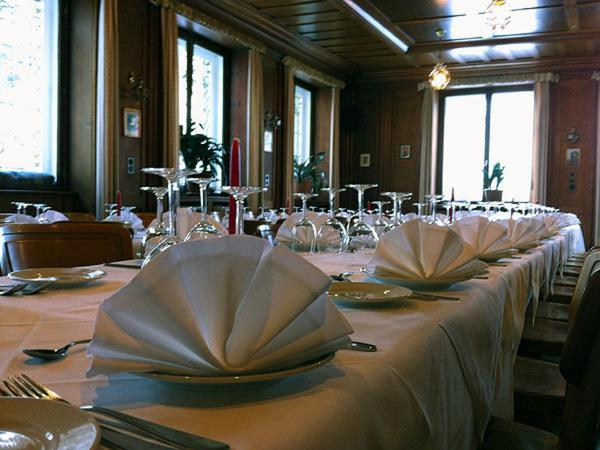 Hotel Schweizerhof Andermatt Bagian luar foto